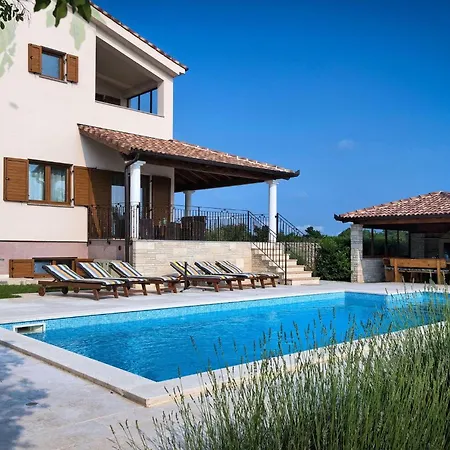 Dom wakacyjny Villa Stokovci *