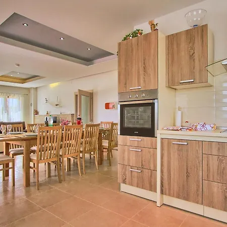 Villa Stokovci Dom wakacyjny Štokovci